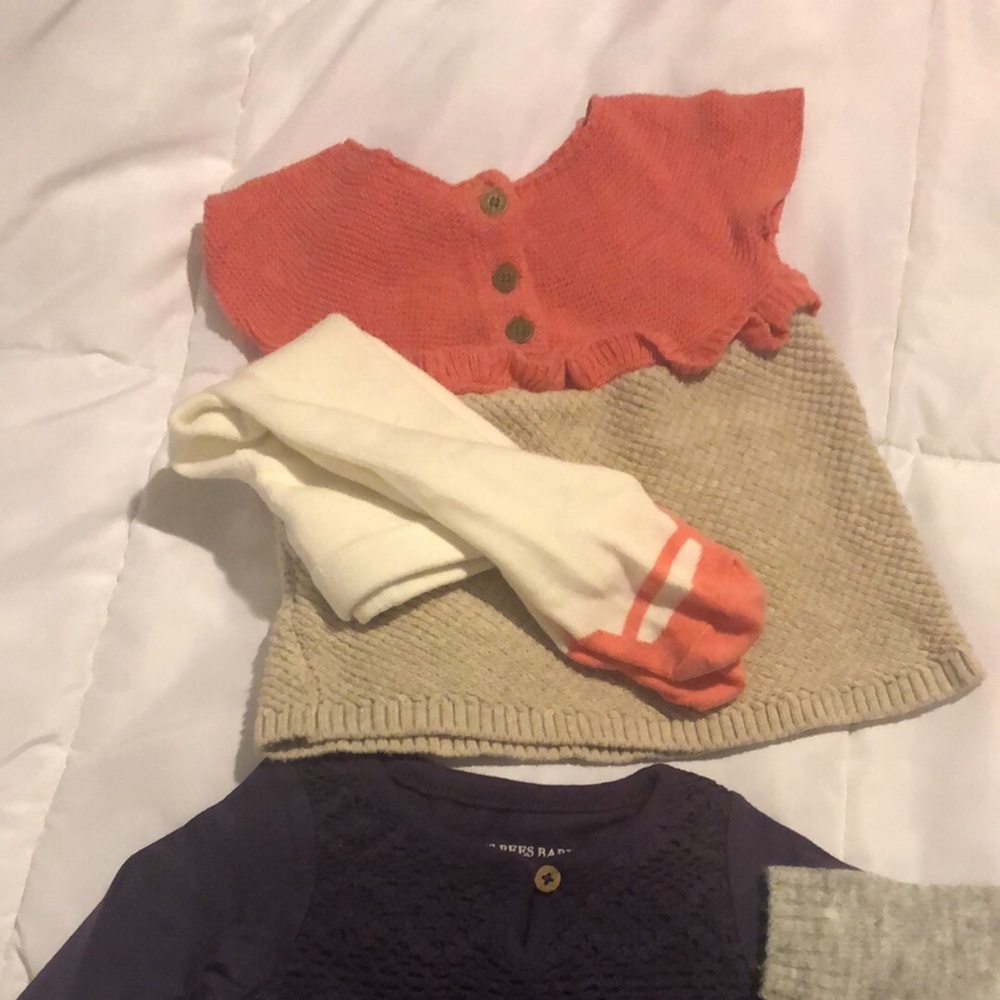 SWEATER BUNDLE .